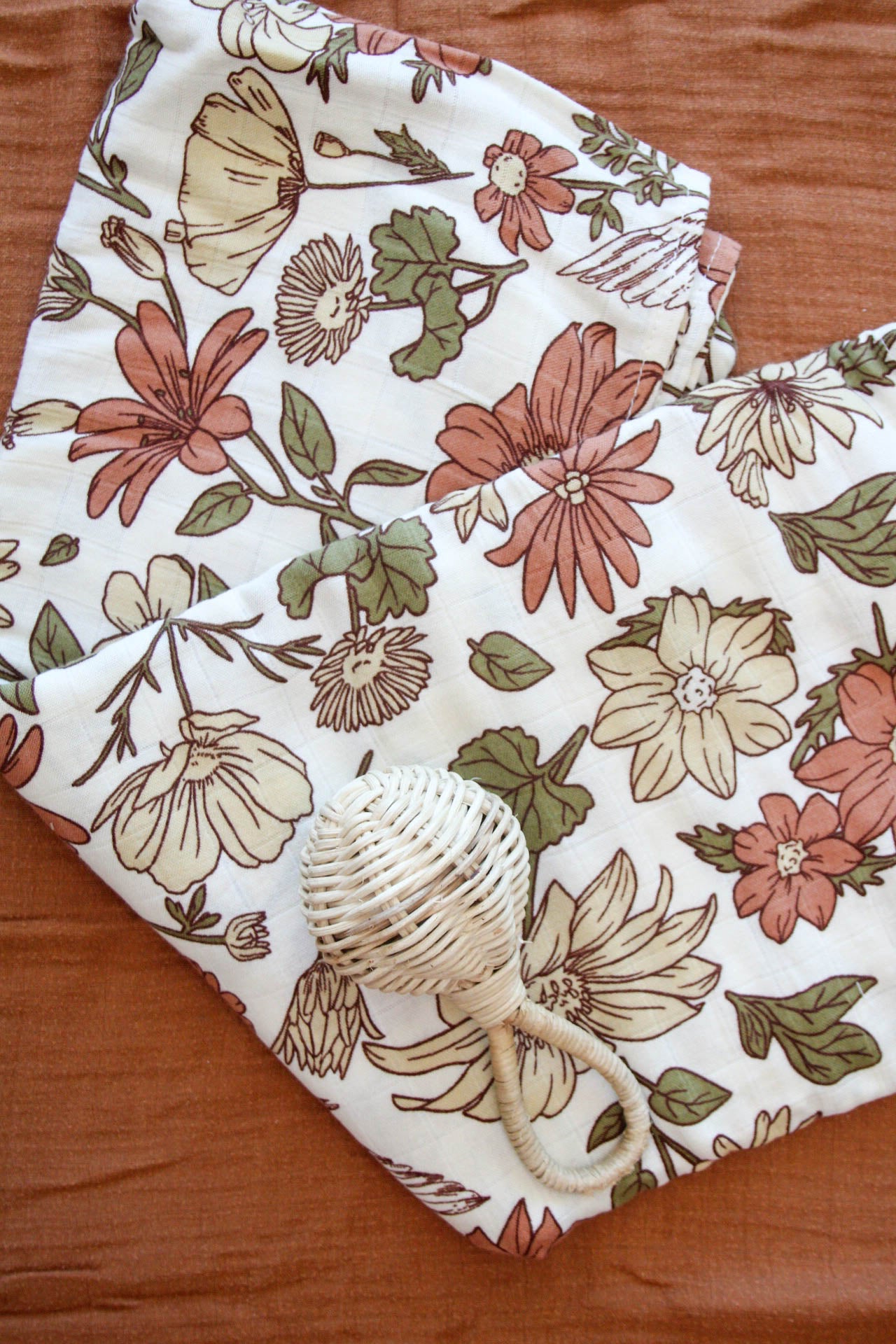 Vintage floral bamboo swaddle